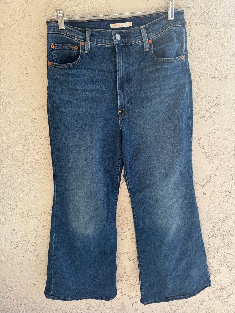 Women’s Levi’s Ribcage Bell Dark Blue Denim Jeans size 32 waist by 32